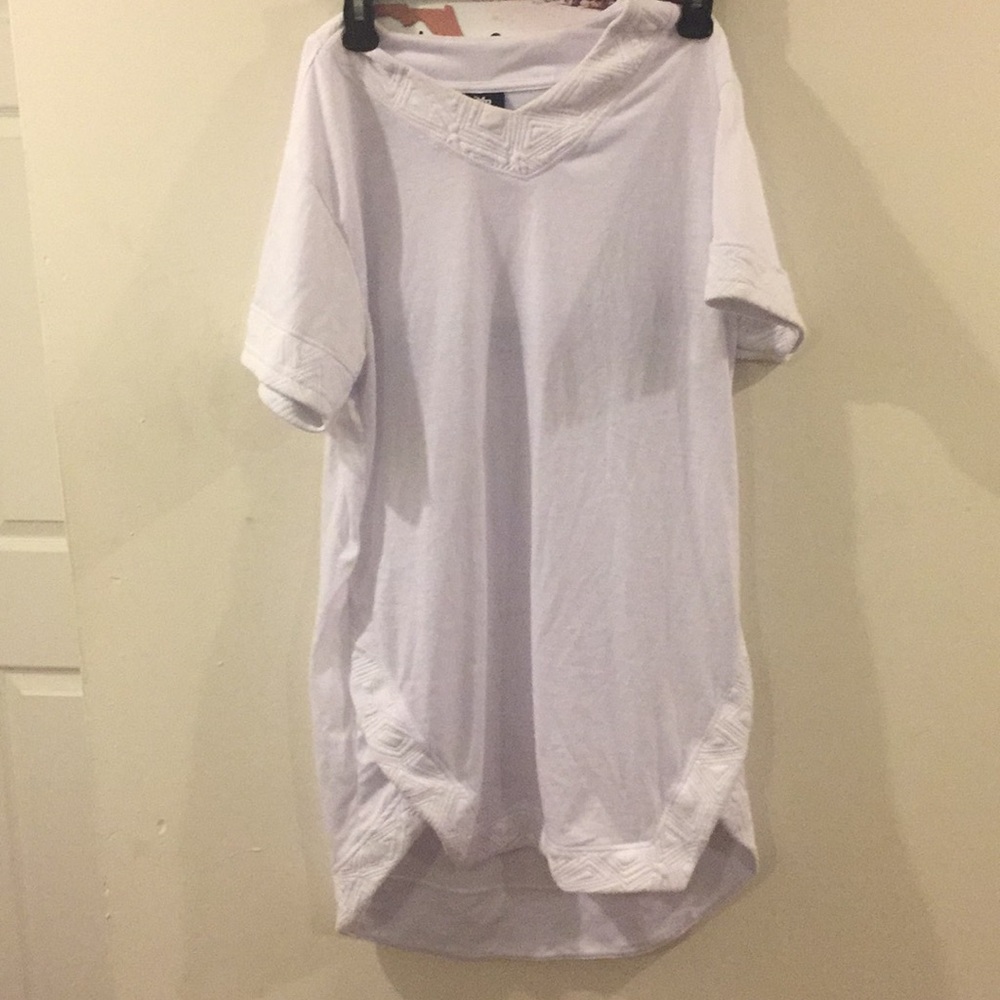 Egyptian style shirt